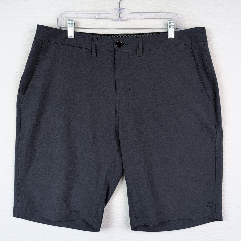 7 Diamonds Momentum Hybrid Performance Shorts Men's 36 Navy Blue